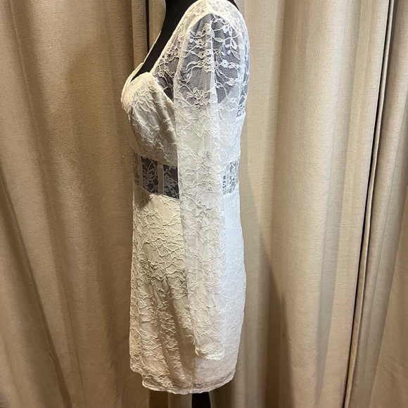 Guess White Lace Long Sleeve Bodycon Dress Size L - Picture 11 of 16